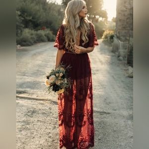 Elegant Burgundy Lace Maxi Dress